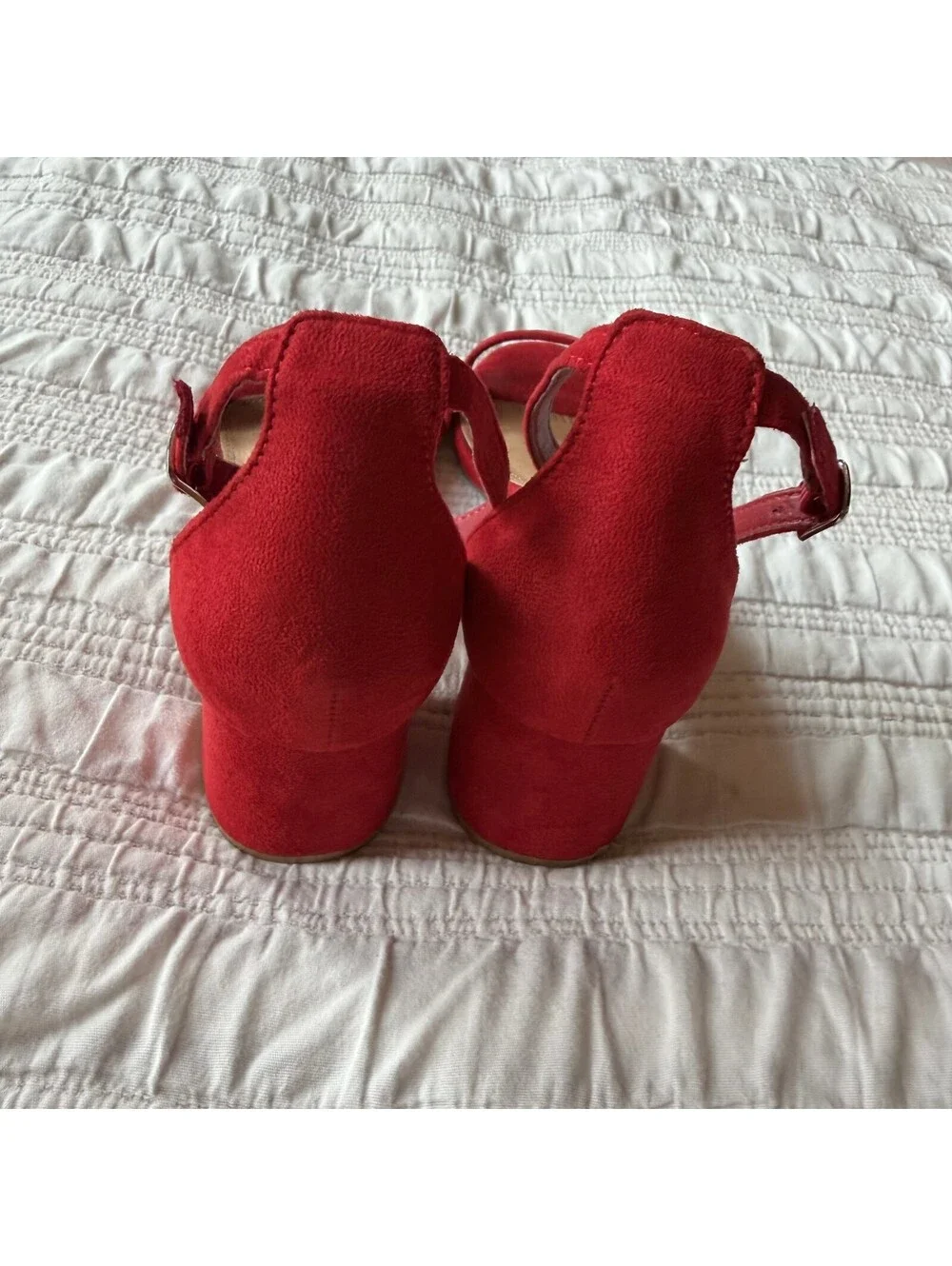 City Classified Red Faux Suede Ankle Strap Block Heel Sandals Size 9